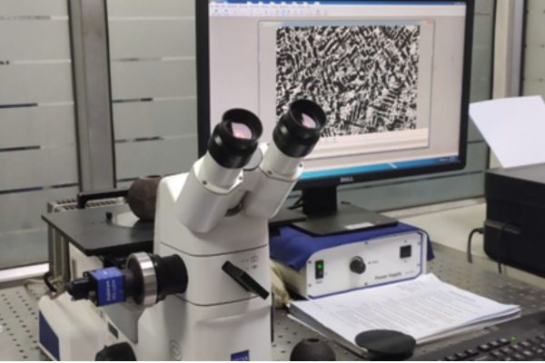Metallurgical Microscope